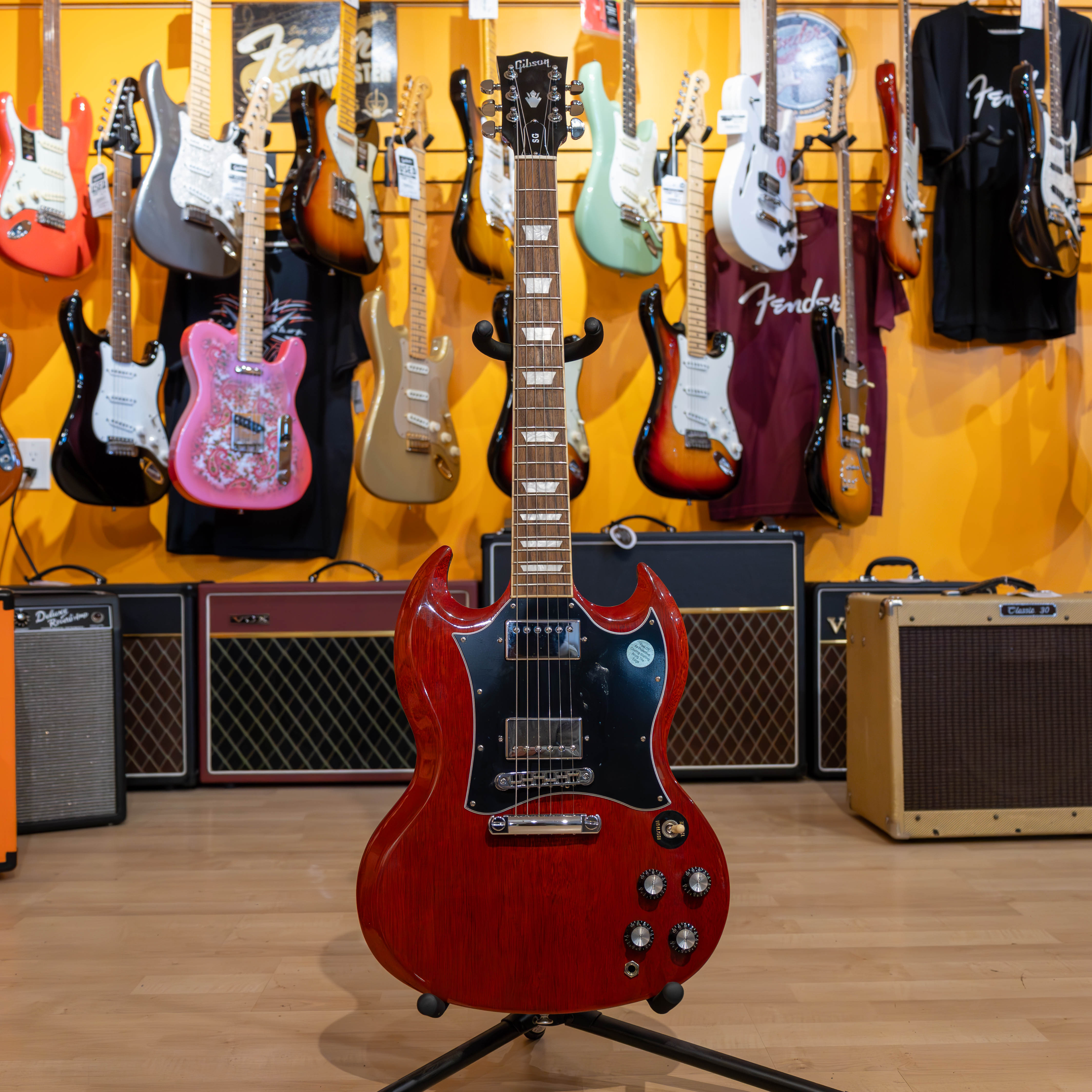 Gibson SG Standard (Heritage Cherry) SGS00HCCH – Music City Canada