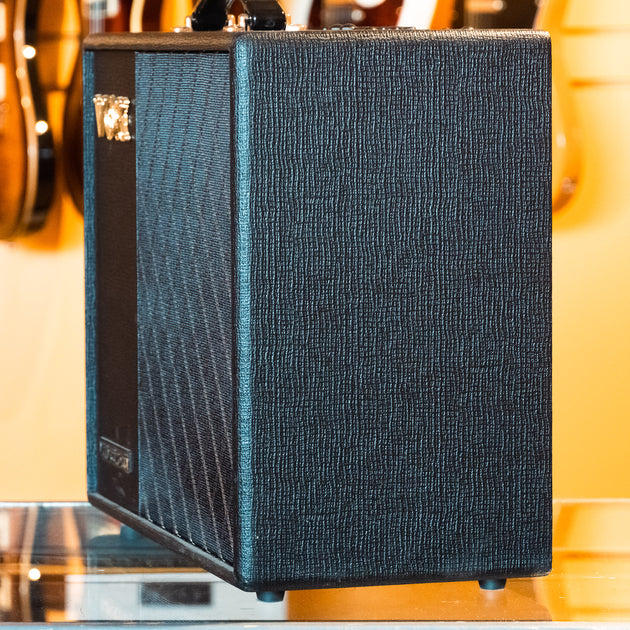 Vox VT40X Valvetronix 40-Watt 10” Guitar Combo Amplifier (B-Stock)