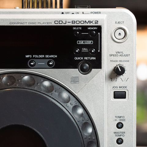 Pioneer DJ CDJ-800MK2 Compact Disc Player - Used – Music City Canada