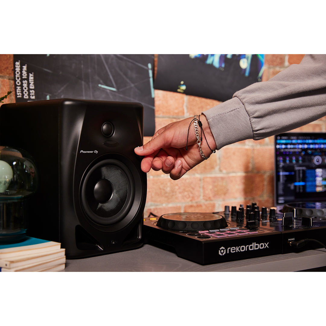 Pioneer DJ DM-50D 5'' Desktop Monitor System - Black