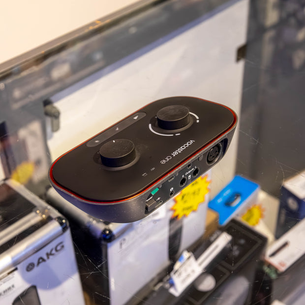 Focusrite Vocaster One - The Podcast Interface for Solo Content Creators (Demo)