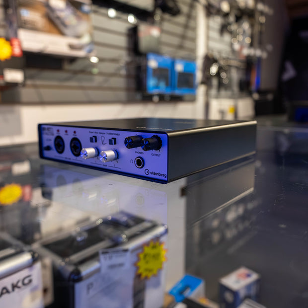 Steinberg URRT2 Audio Interface (Demo)