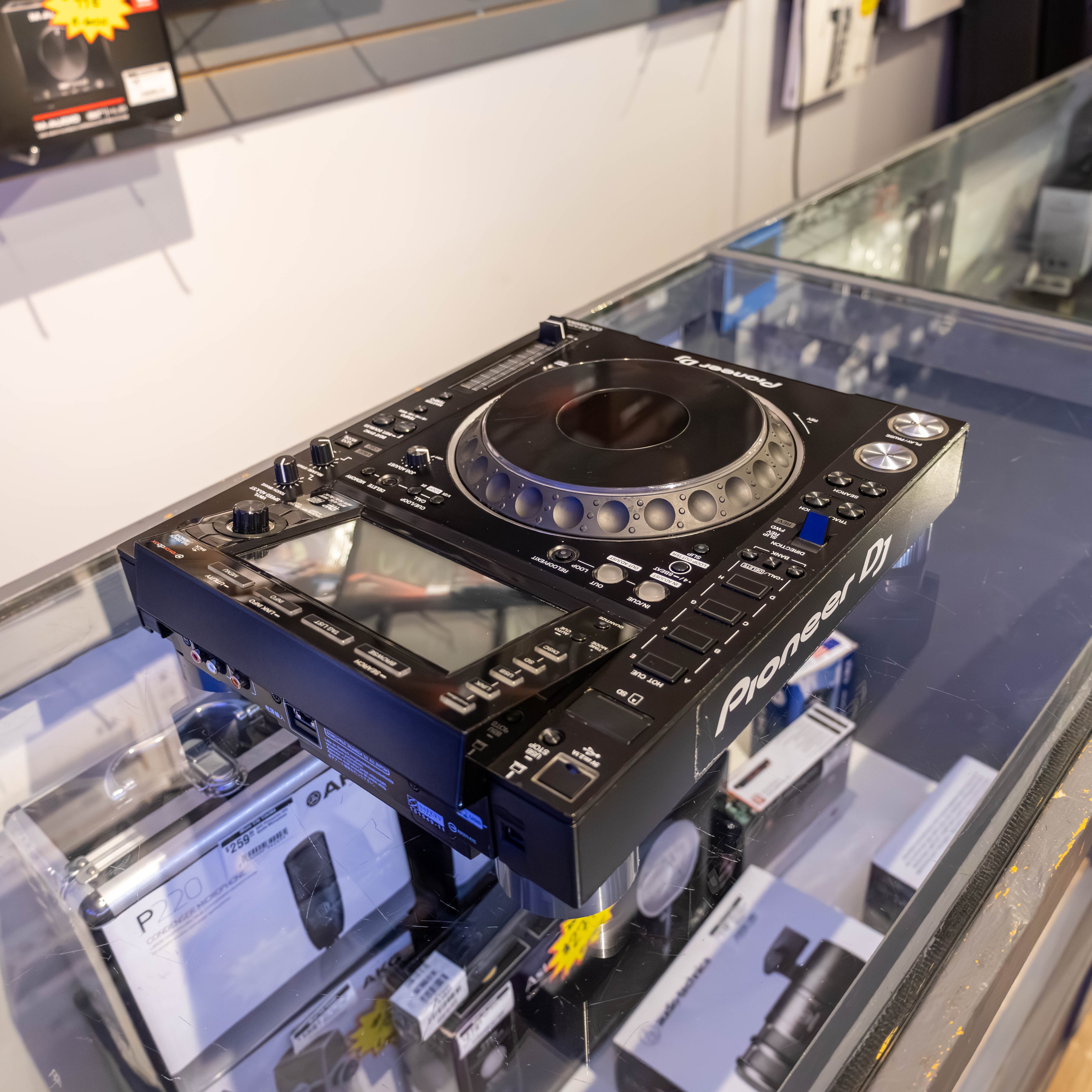 Pioneer DJ CDJ 2000 NXS2 Player (Used) – Music City Canada