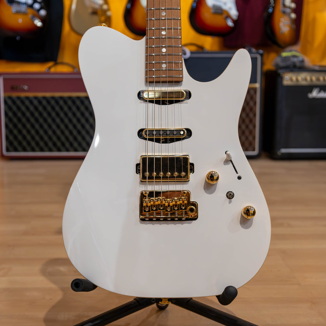 Ibanez Lari Basilio Signature (White) LB1WH