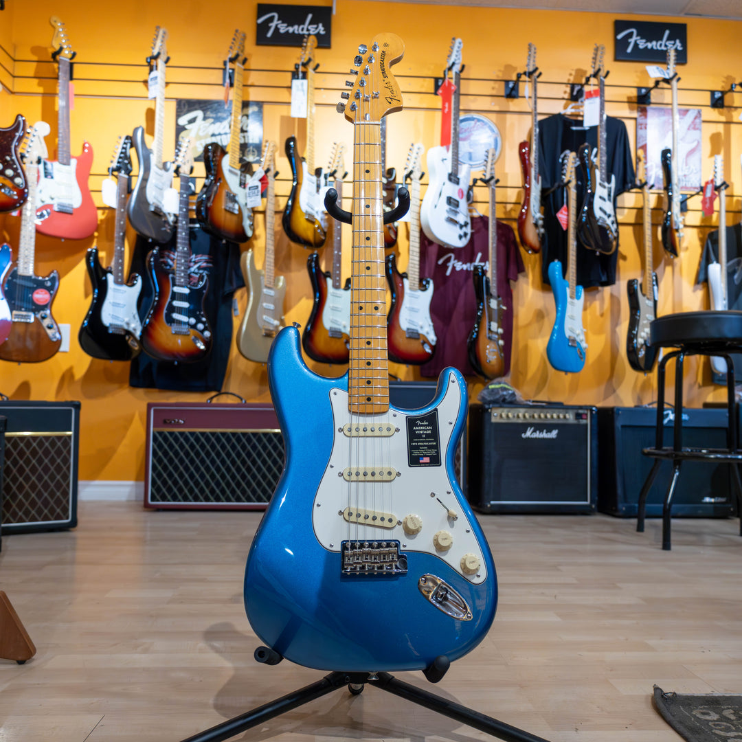 Fender American Vintage II '73 Stratocaster (Lake Placid Blue) Electric Guitar