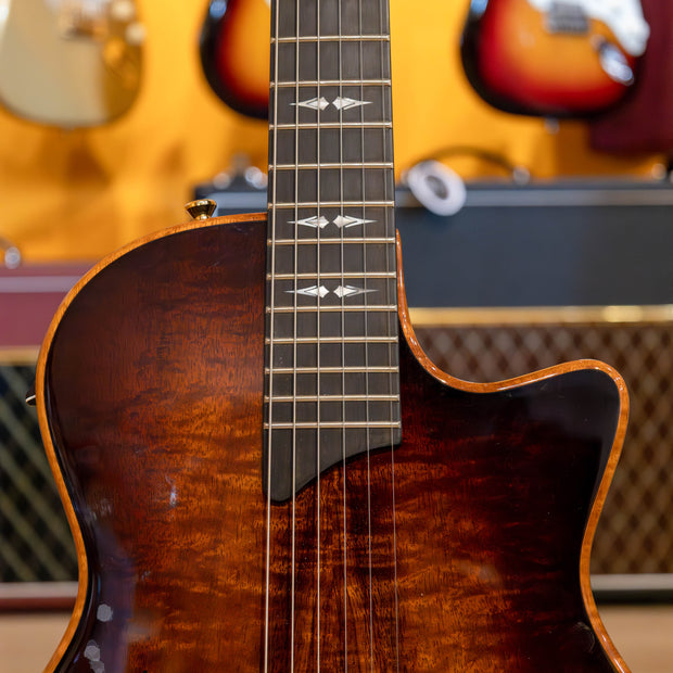 Taylor Guitars T5z Custom Hawaiian Koa Top Electric-Acoustic Guitar w/ Deluxe Hardshell Brown Case