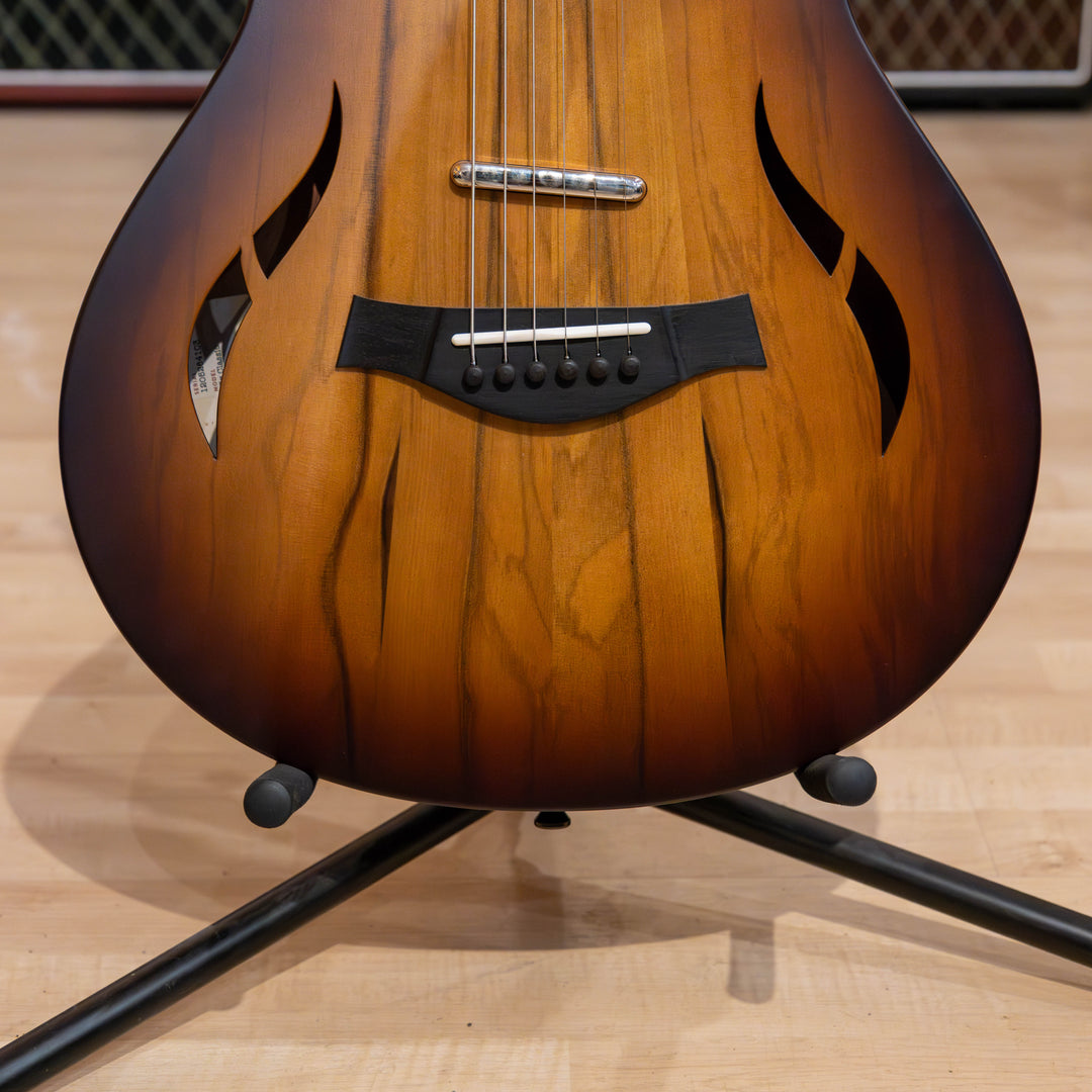 Taylor Guitars T5z Classic - Sassafras, Tropical Mahogany Neck, West African Crelicam Ebony Fretboard with AeroCase