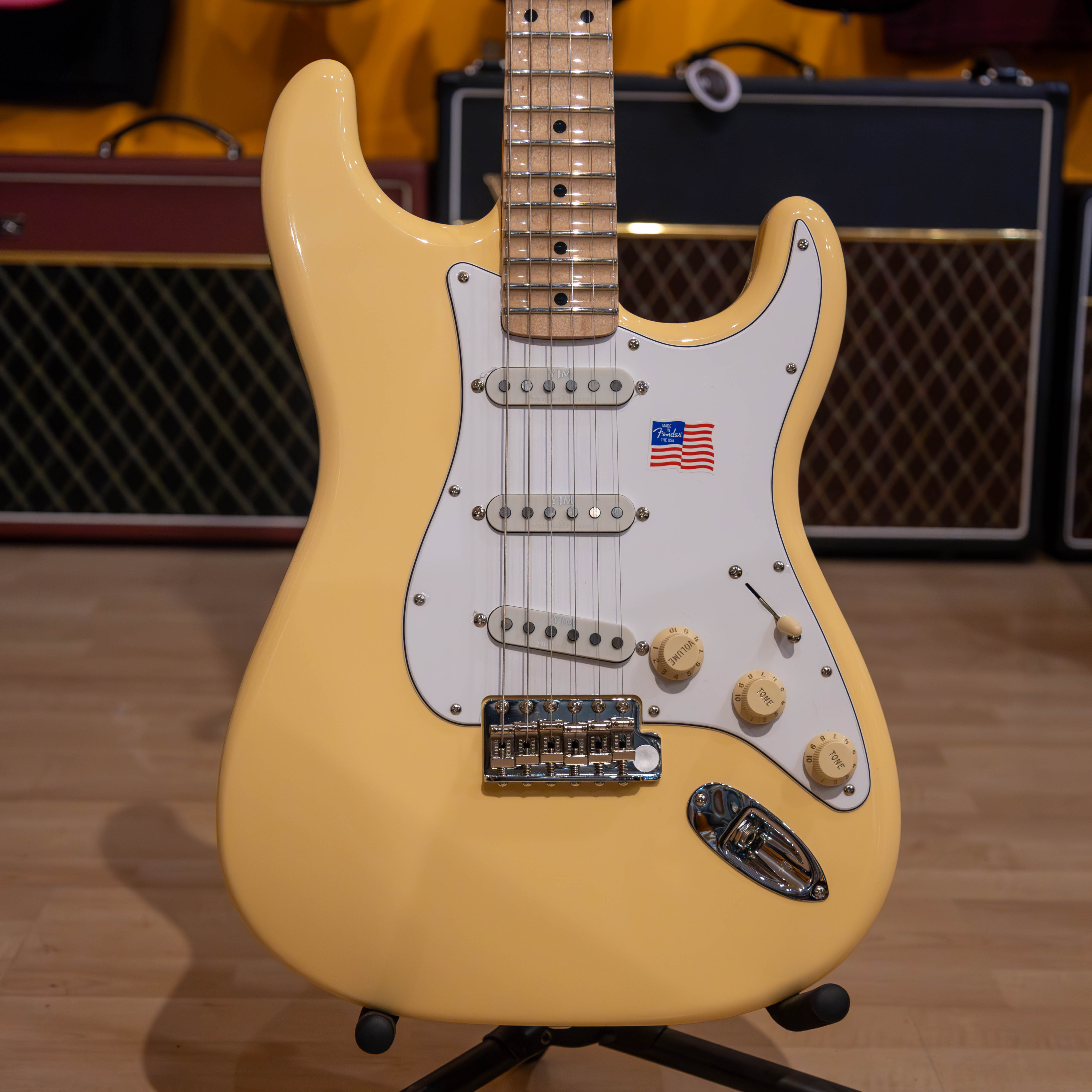 Fender USA Yngwie Malmsteen Stratocaster Scalloped Maple
