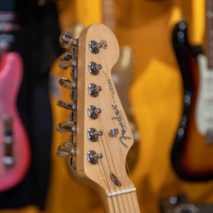 Fender Juanes Stratocaster (Luna White) Electric Guitar