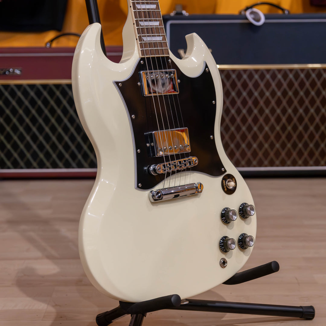 Gibson SG Standard (White) Electric Guitar