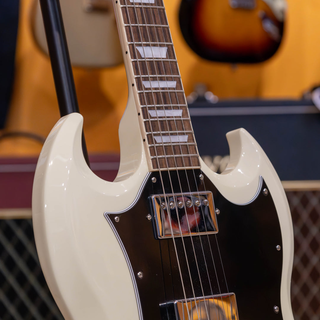 Gibson SG Standard (White) Electric Guitar