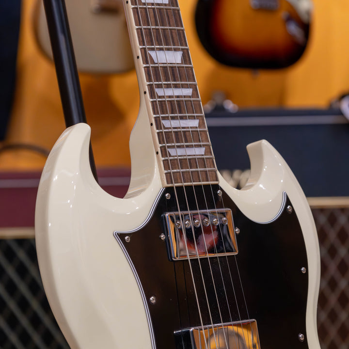 Gibson SG Standard (White) Electric Guitar