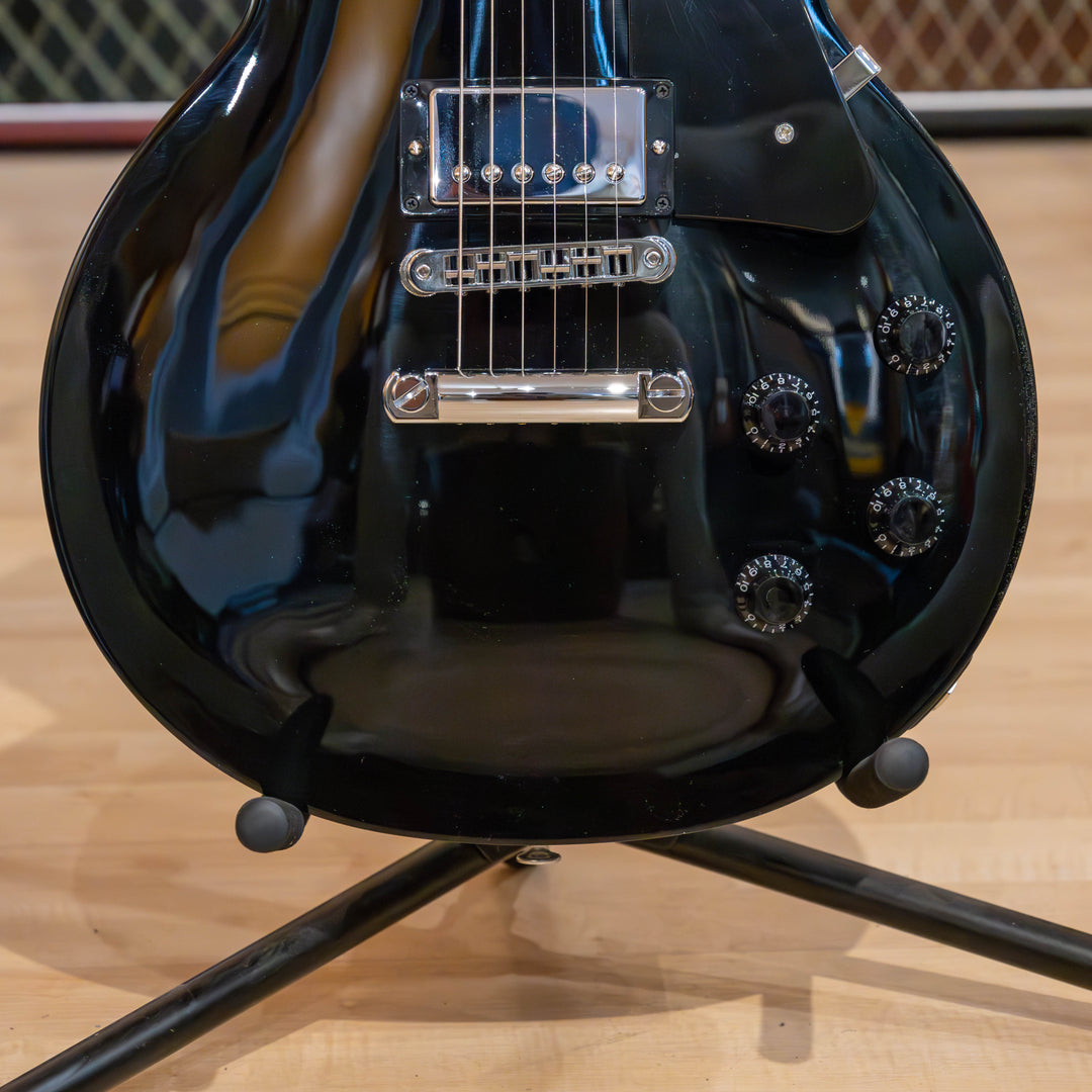 Gibson Les Paul Studio Electric Guitar with Softshell Case - Ebony