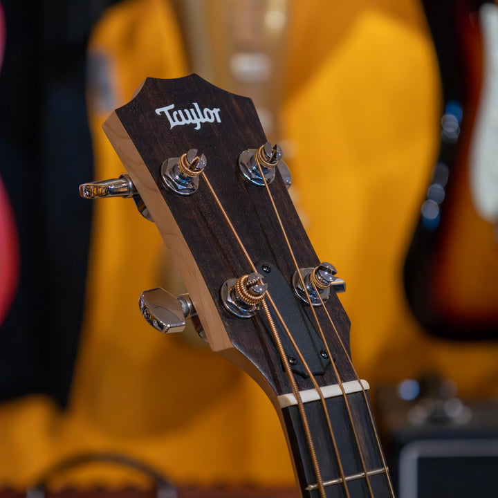Taylor GS Mini-e Maple 4-String Acoustic Bass Guitar - Sitka Spruce Top