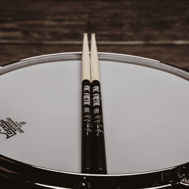 Vic Firth SAT Ahmir ''Questlove'' Thompson Signature Series Drumsticks