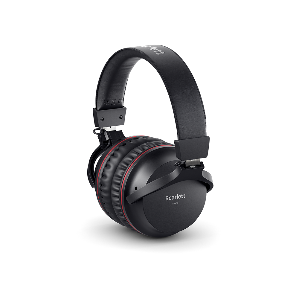 Focusrite Scarlett 2i2 4th Gen Studio Pack w/ Mic and Headphones Focusrite Scarlett 2i2 4th Gen Studio Pack w/ Mic and Headphones