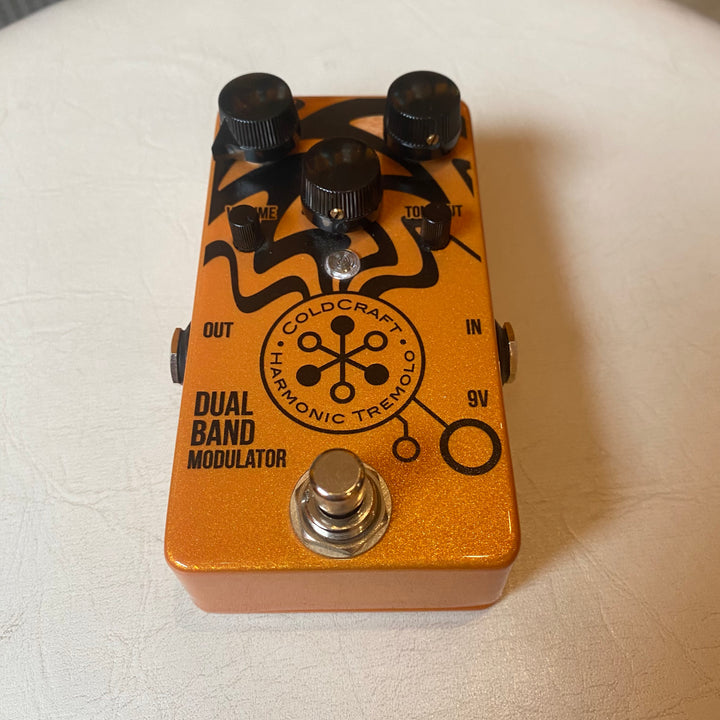 Cold Craft Effects - Dual band Modulator/ Harmonic Tremolo  w/ Box - Used