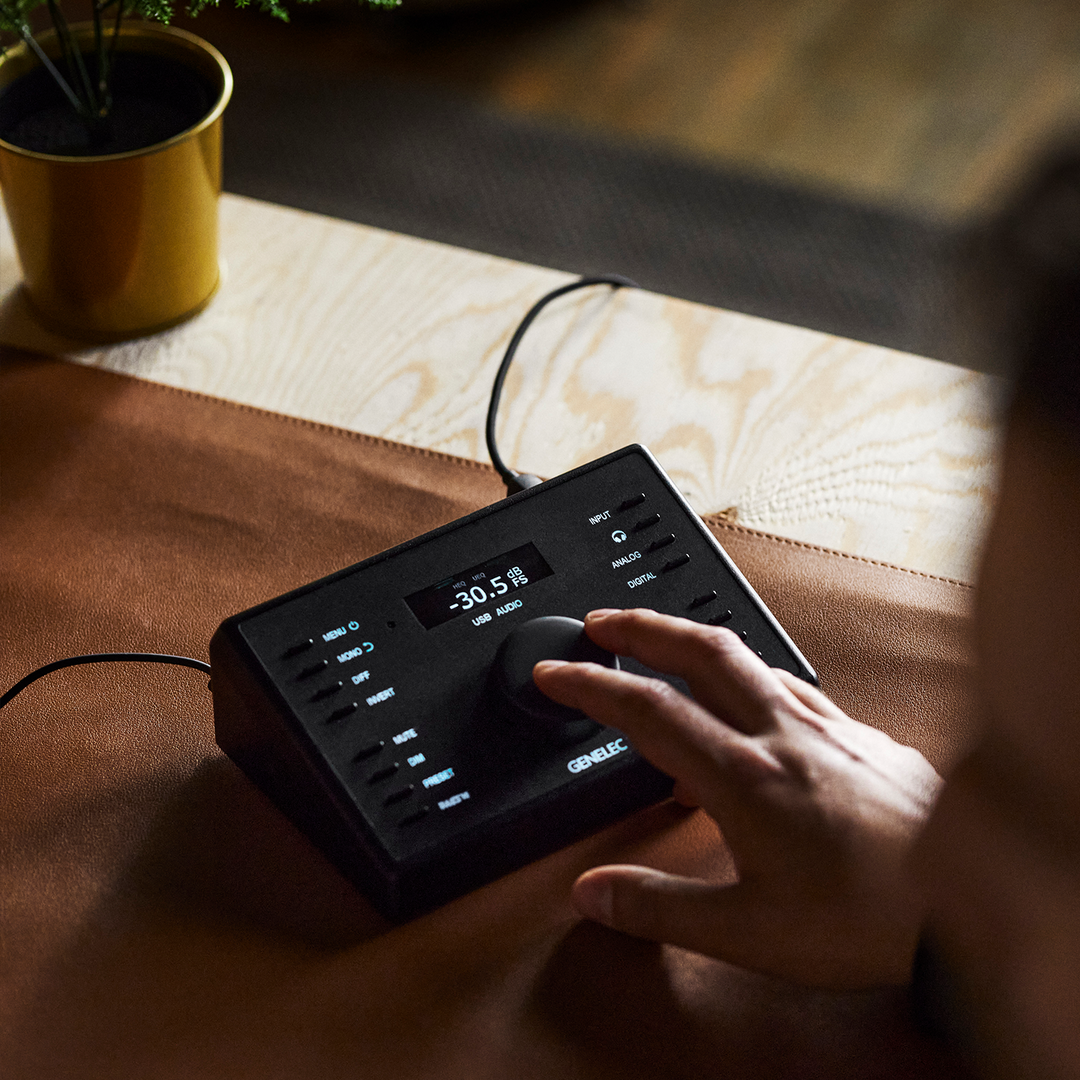 Genelec 9320A SAM™ Reference Controller