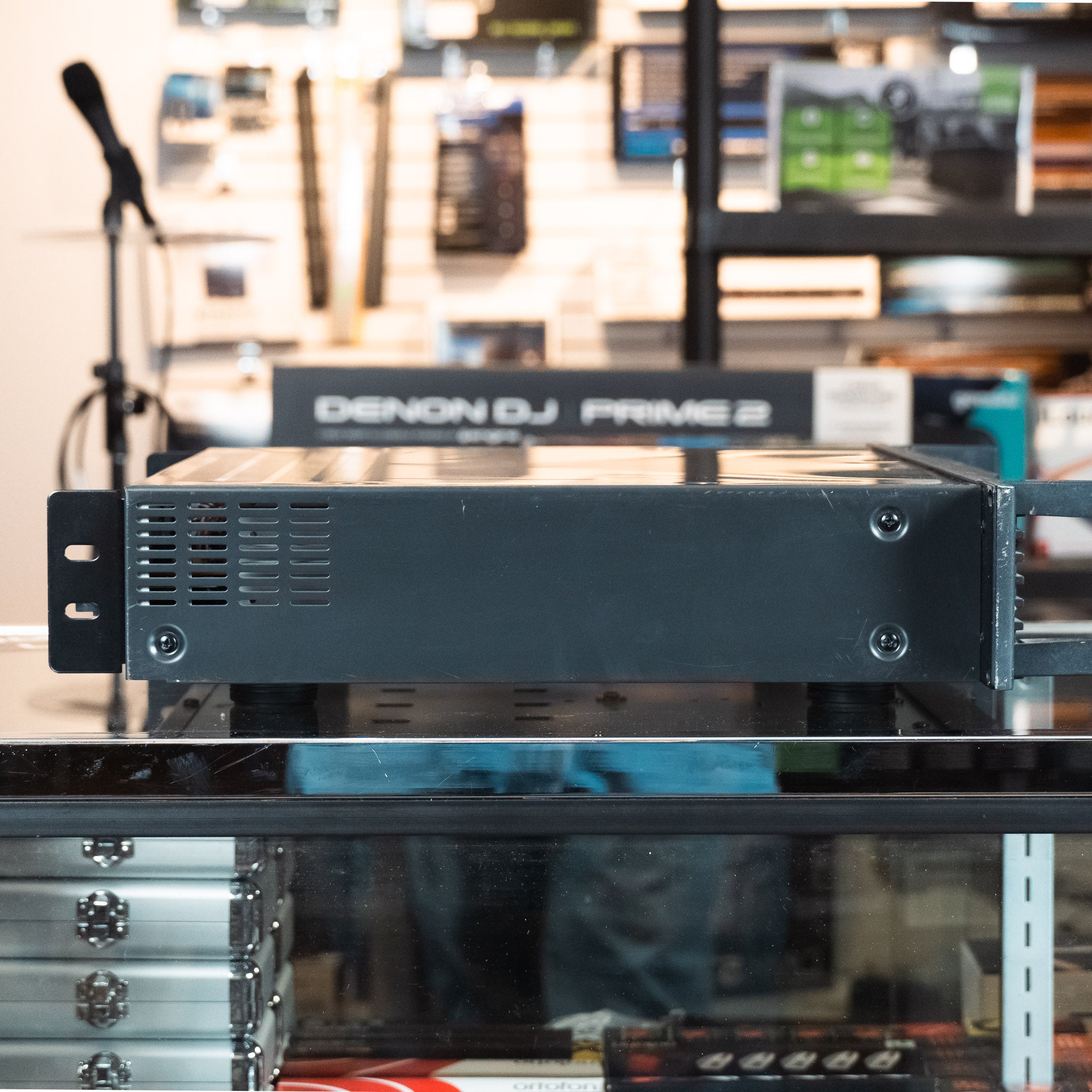 TOA IP-300D Dual Power Amplifier (used) – Music City Canada