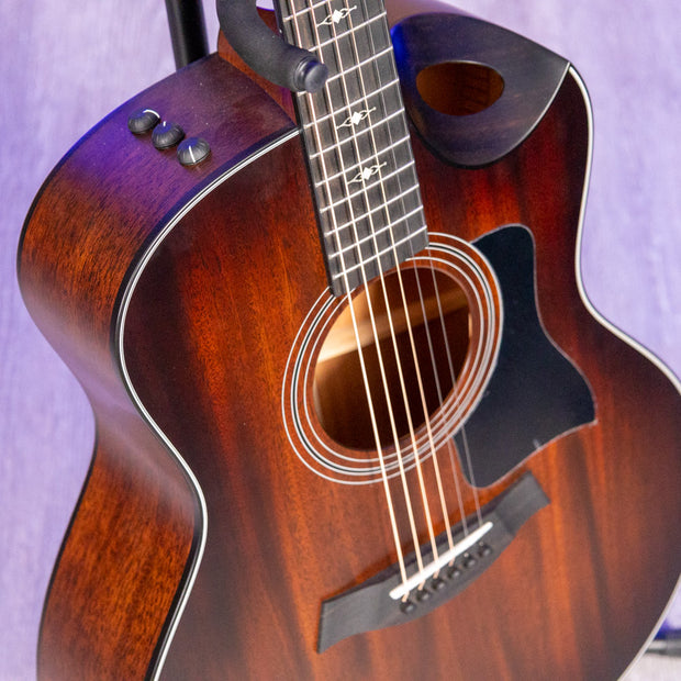 Taylor Guitars 326ce, West African Crelicam Ebony Fretboard, Expression System ® 2 Electronics, Soundport Cutaway with Taylor Deluxe Hardshell Brown Case