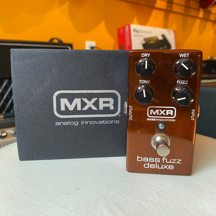 MXR - M84 Bass Fuzz Deluxe  w/ Box - Floor DEMO - Used