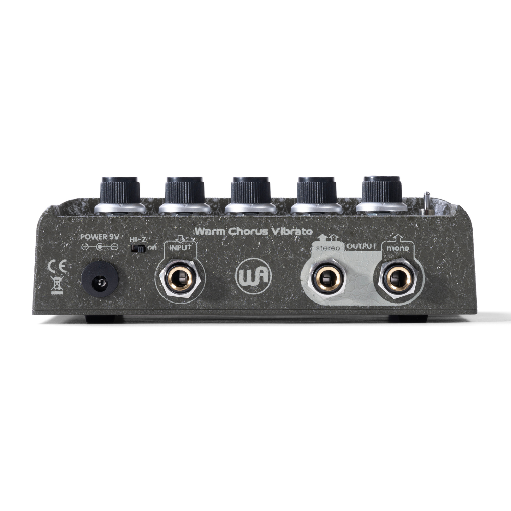 The Pedal76 accurately reproduces one of the fastest and most powerful studio compressors of all time known for ultra-responsive dynamic control with rich analog tone. Using premium and custom components spec’d to duplicate the professional performance and tone of studio units, Pedal76 achieves authentic 76-style FET compression. Added grit from the FET, the rich character of the transformer, and critical gig-ready controls make Pedal76 an ideal choice for recreating timeless studio sound on stage. 