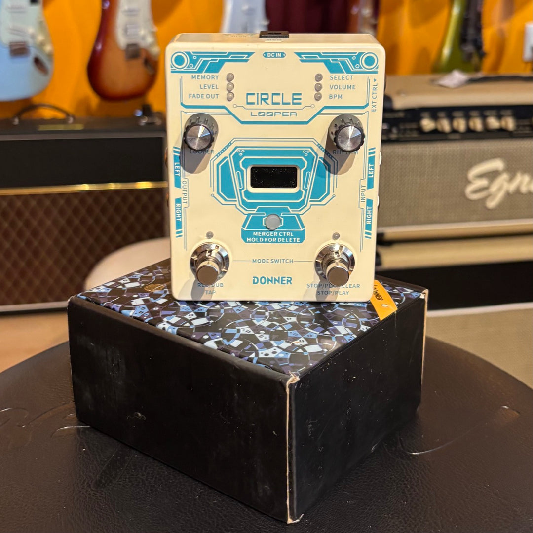 Donner - Circle Looper & Drum Machine Pedal w/ Box & USB Cable - USED