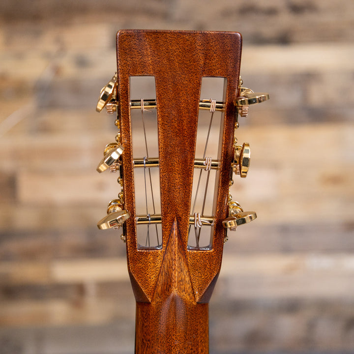 Martin 00-12 28 Modern Deluxe Guitar