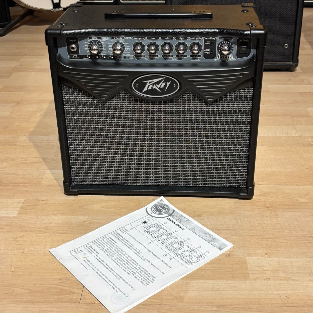 Peavey - VYPYR 15 Solid State Modeling Guitar Combo - 15 Watts w/ FX & User Guide - USED
