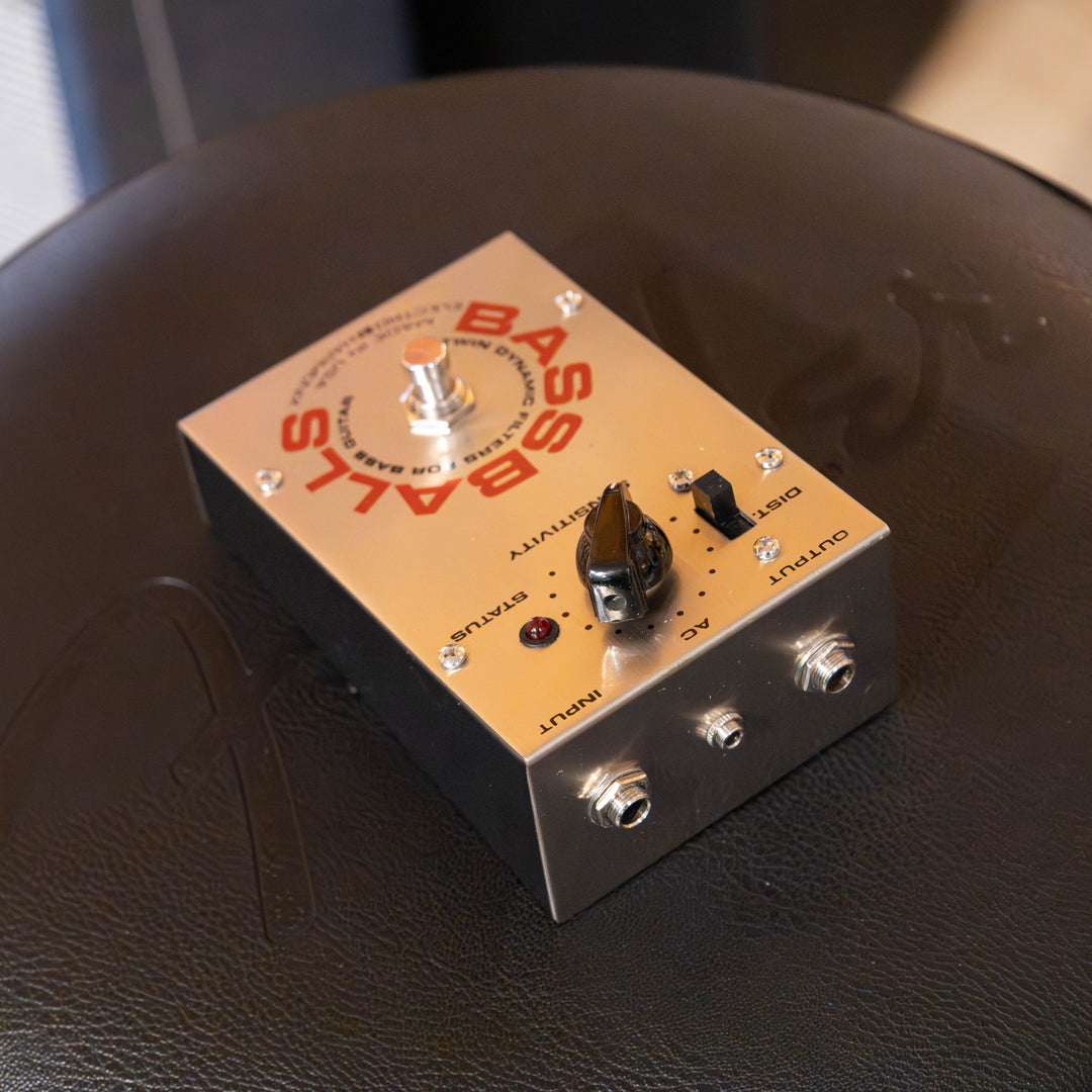Electro Harmonix - 1970's RI "Bass Balls" Envelope Filter w/ AC 1/8" To Barrel Jack PS Adaptor - USED