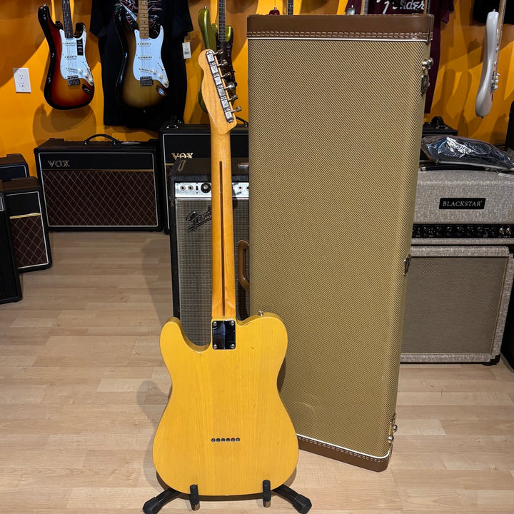 Fender - AVRI '52 Reissue Telecaster (Butterscotch) w/ DLX G&G Tweed Case & Candy (2011) - USED