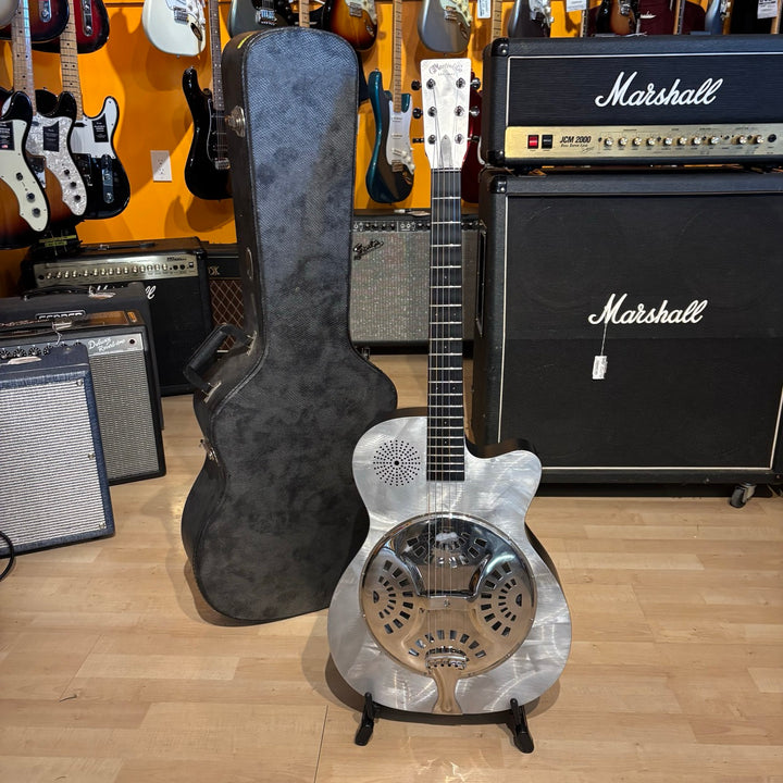 Martin USA Made - Alternative II Metal Resonator Cutaway  w/Martin HD Case (2011) - USED