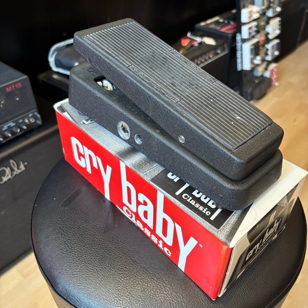 Dunlop - CGCB95 Classic Cry Baby Wah Pedal w/ Box (Black) - USED