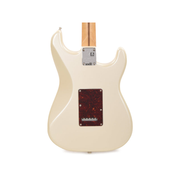 Fender Player Plus Stratocaster® Left-Handed, Maple Fingerboard - Olympic Pearl