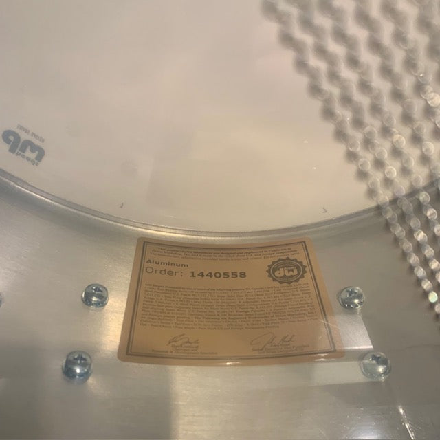 DW- DCMA15514SCX715- DW Collectors Series Snare Drum Thin Aluminum 5.5 x 14