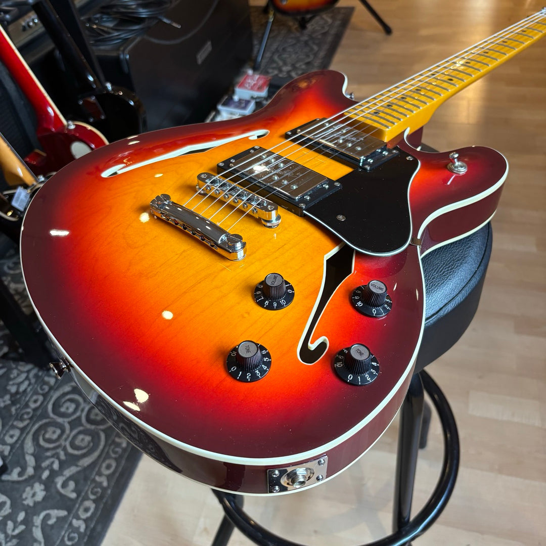 Fender - Modern Player Starcaster 3 Tone Sunburst - Maple ( No Case Or Bag) - USED