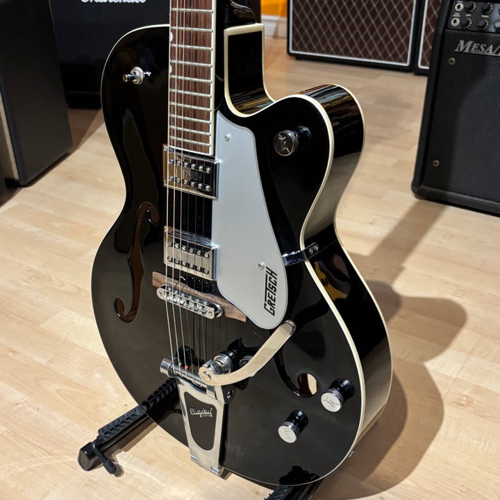 Gretsch - Electromatic Series G5120-T  w/ Gretsch Archtop Hard Shell Case (Ebony-2022) - USED