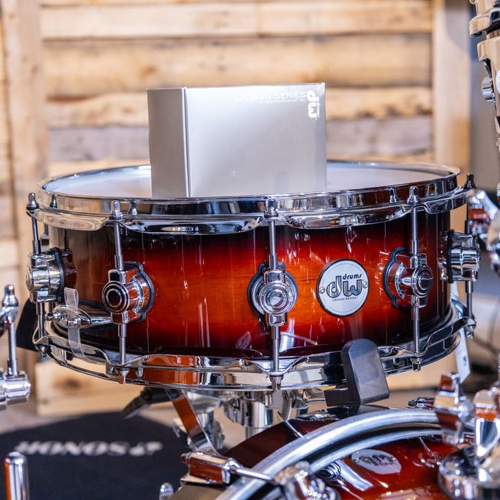 DW Design Series Frequent Flyer 4-Piece Shell Pack Gloss Lacquer Drum Set (8x12, 11x14, 12x20, 5x14) - Tobacco Burst