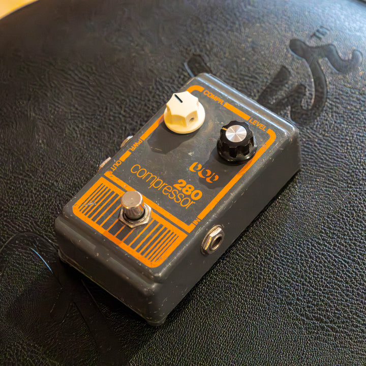DOD Vintage "280 Compressor" Pedal w/ Original DOD Power Supply - USED