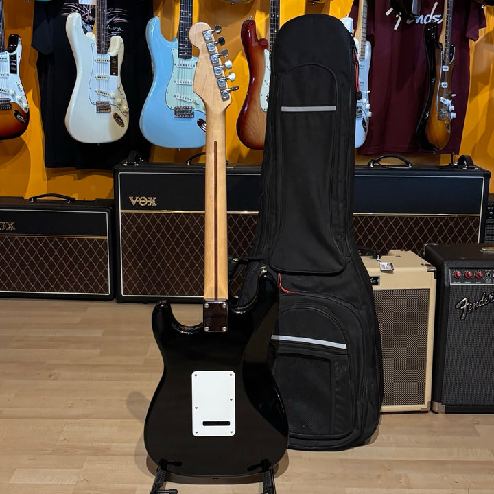 Fender - MIM Standard Stratocaster  w/ DLX Gig Bag (Rosewood-Black-1996) - USED