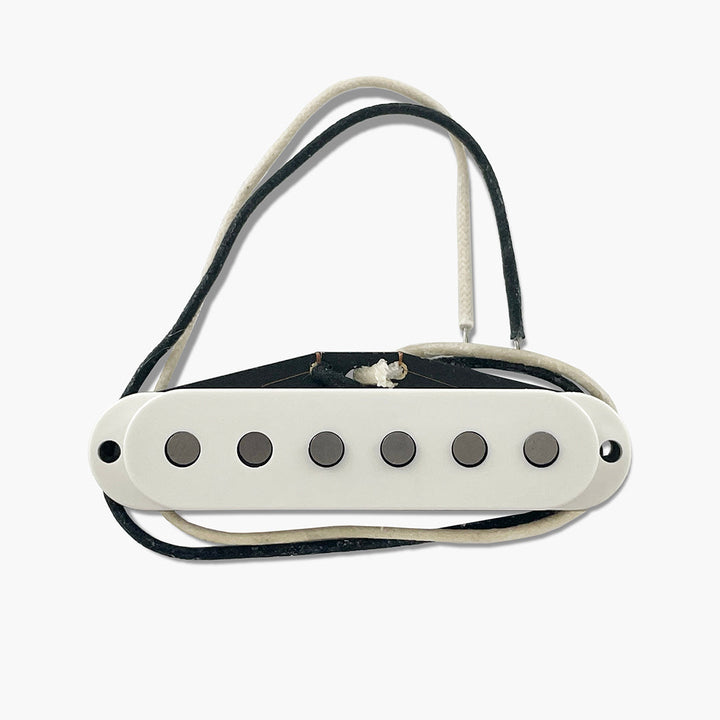 Allparts RZR-10053 Razor® Mangetsu Full Moon Reverse Middle Pickup For Stratocaster® - White