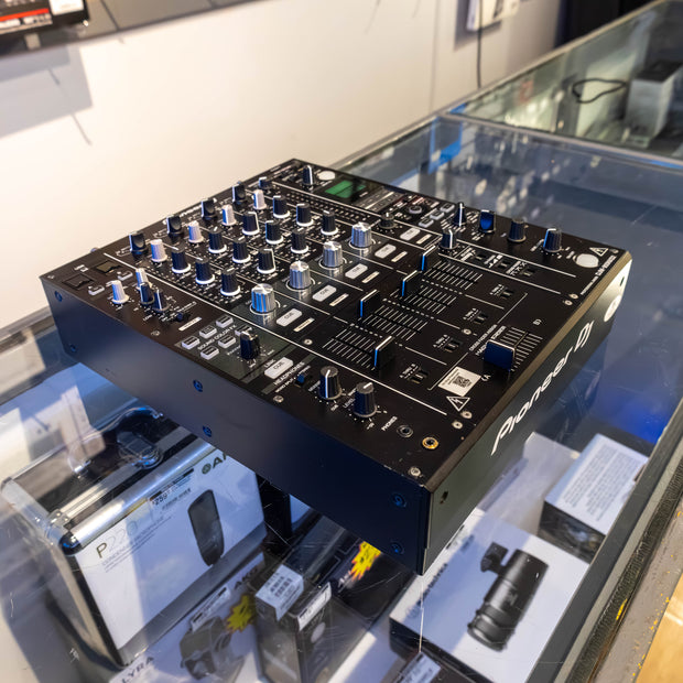 Pioneer DJ DJM900NXS2 DJ Mixer (Used)
