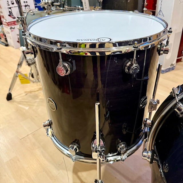 USEDDWPERFORMANCE- DW Performance Lacquered 3 Piece Shell Pack. 24/13/16