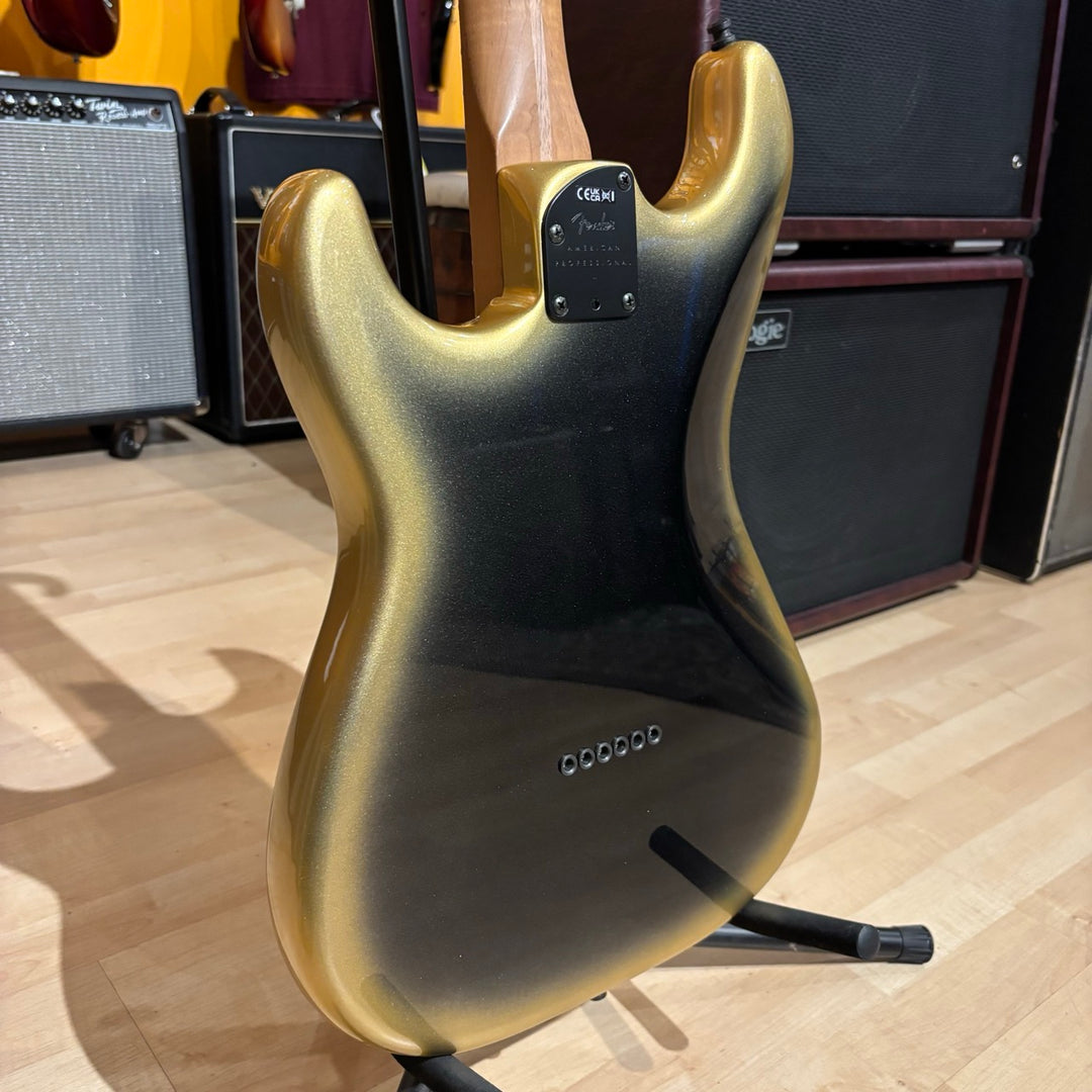Fender Limited Edition American Professional II Stratocaster HSS (Eclipse)