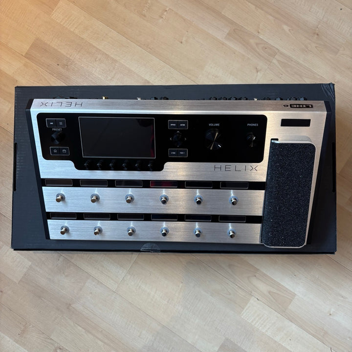 Line 6 - "Helix Platinum" Limited Edition - "Still In The Box" - (Floor Demo)