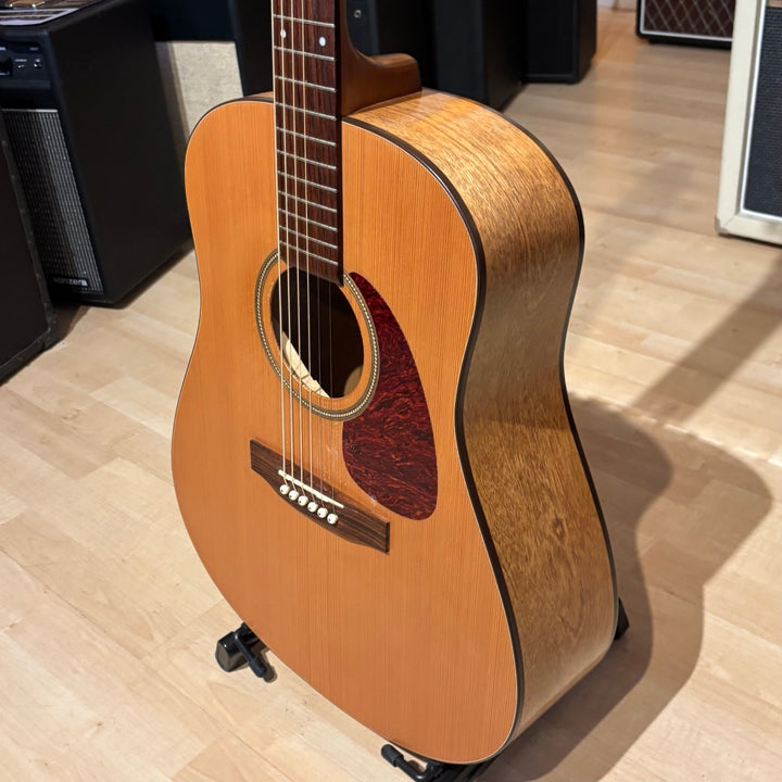 Seagull - S6 Original Cedar w/ TRIC Weatherproof Foam Case (Natural) - USED