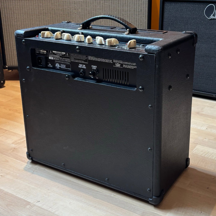 Vox - VT30 - 1 To 30 Watt 1x10" Hybrid Modeling GTR Amplifier w/ FX - USED