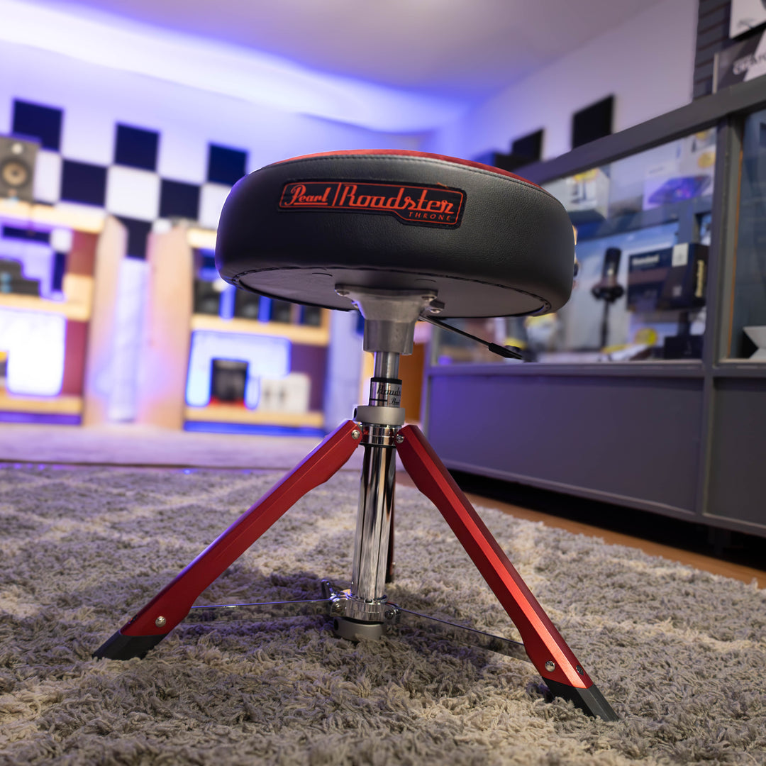 Pearl D-1500RGLSTR - Pearl Roadster LTD Cloth Seat Top w/ Red and Red Gas Lift Base Drum Throne