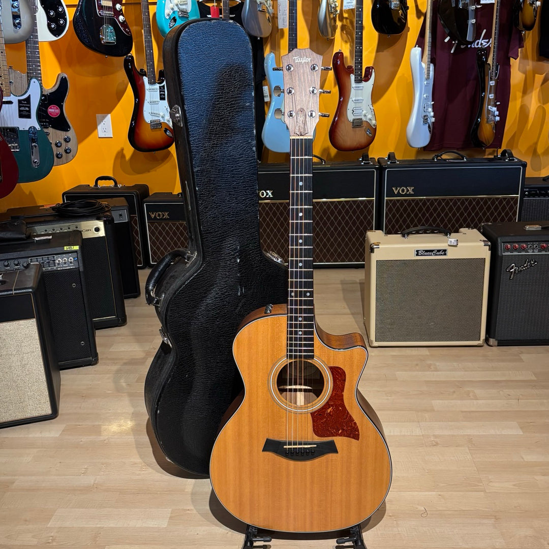 Taylor - 314ce Cutaway AC Electric w/ DLX Taylor HD Case (Natural-2010) - USED