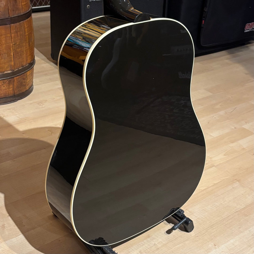 Gibson J-45 Standard Vintage Sunburst w/ Gibson Hard Shell Case